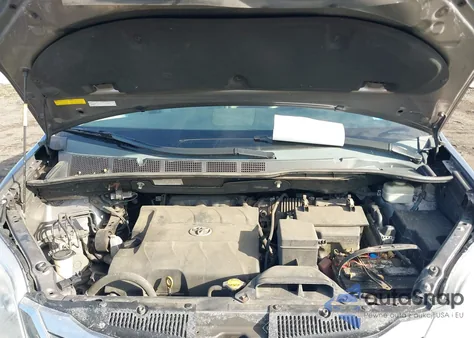 2011 Toyota Sienna Limited из США, поврежденный, VIN 5TDDK3DC8BS018294